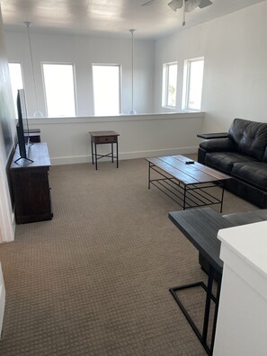 Living area - Old Town Port Aransas! (Port Aransas)