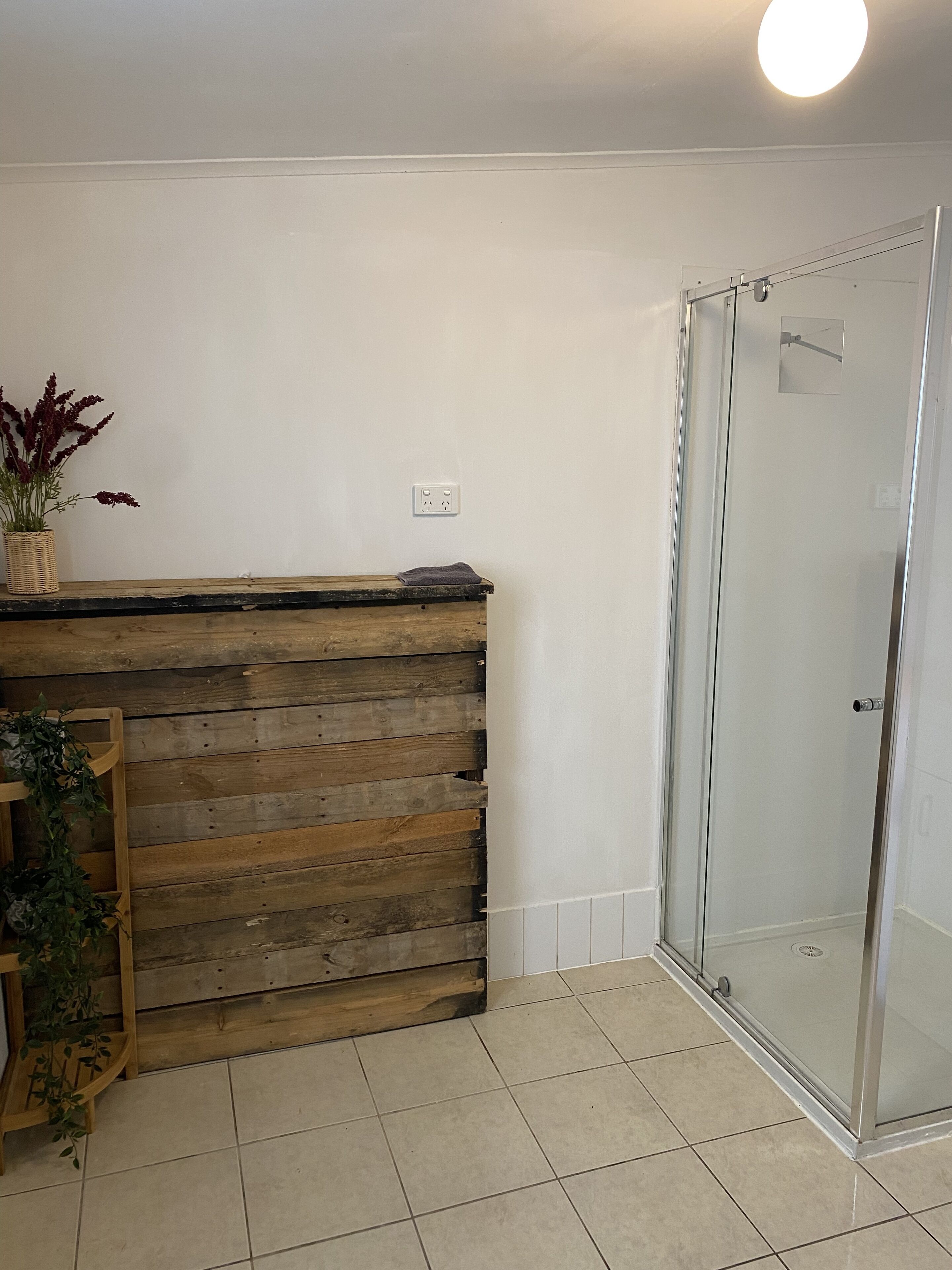  Cottage 1 close to 4 wedding venues and town centre  — image 2