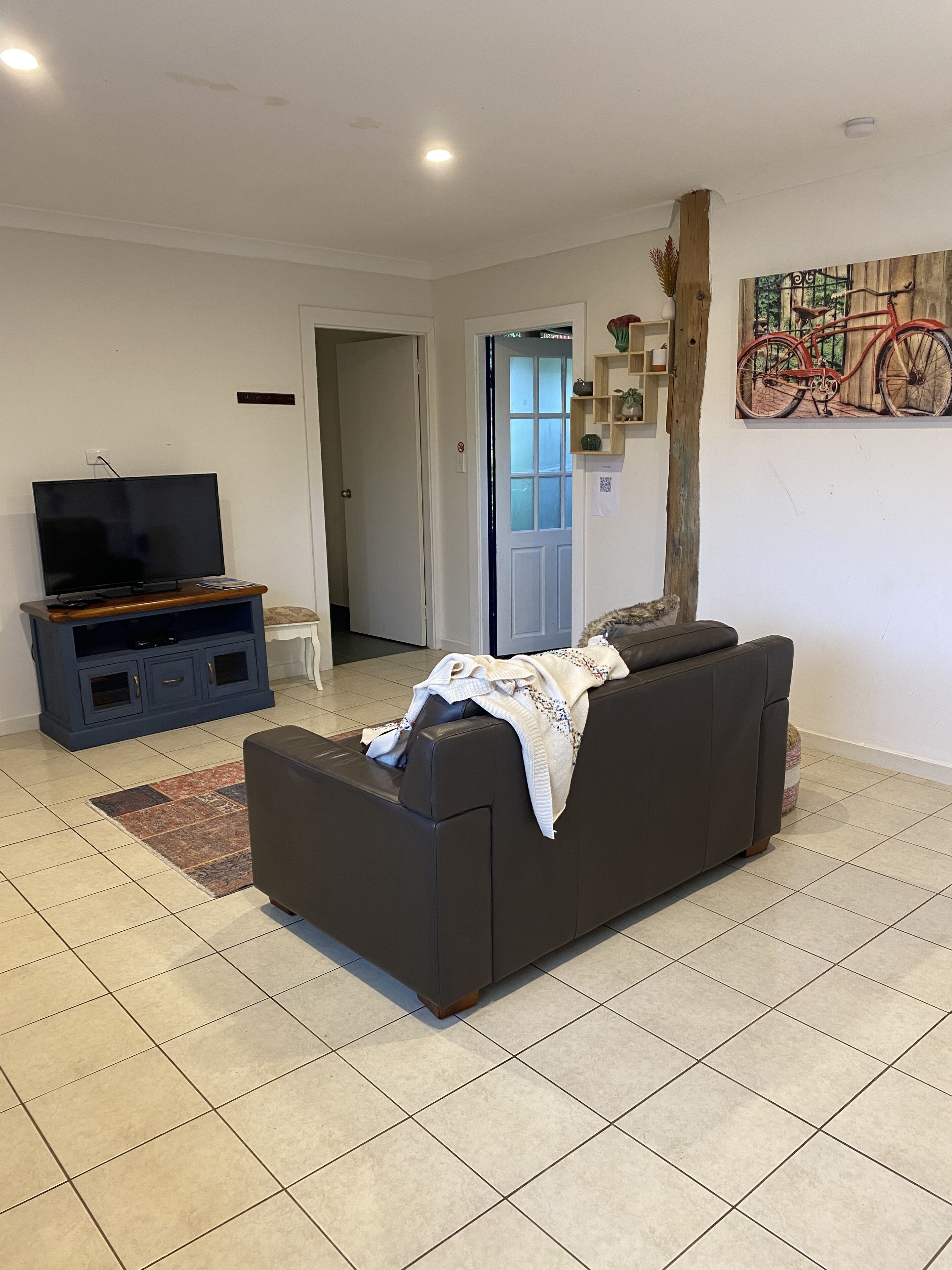  Cottage 1 close to 4 wedding venues and town centre  — image 4