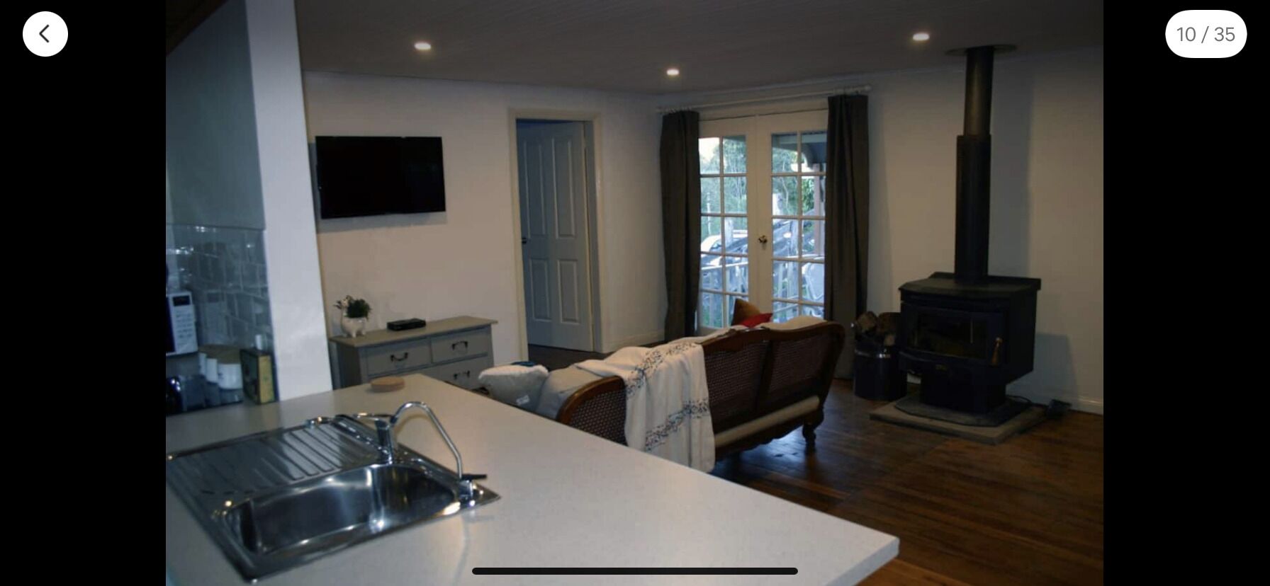 Cottage 2 close to 4 wedding venues and town centre  — image 2