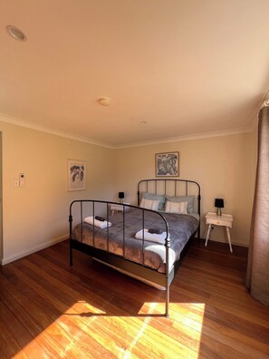 2 camere, ferro/asse da stiro, culla da viaggio, Wi-Fi gratuito