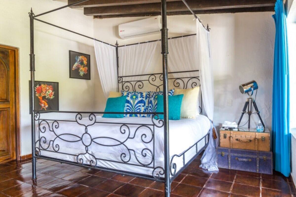 Gallery Double Room, Multiple Beds, Balcony, Hill View | Premium bedding, Select Comfort beds, in-room safe, laptop workspace