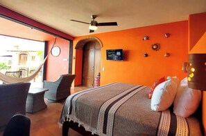 1 bedroom, desk, iron/ironing board, free WiFi