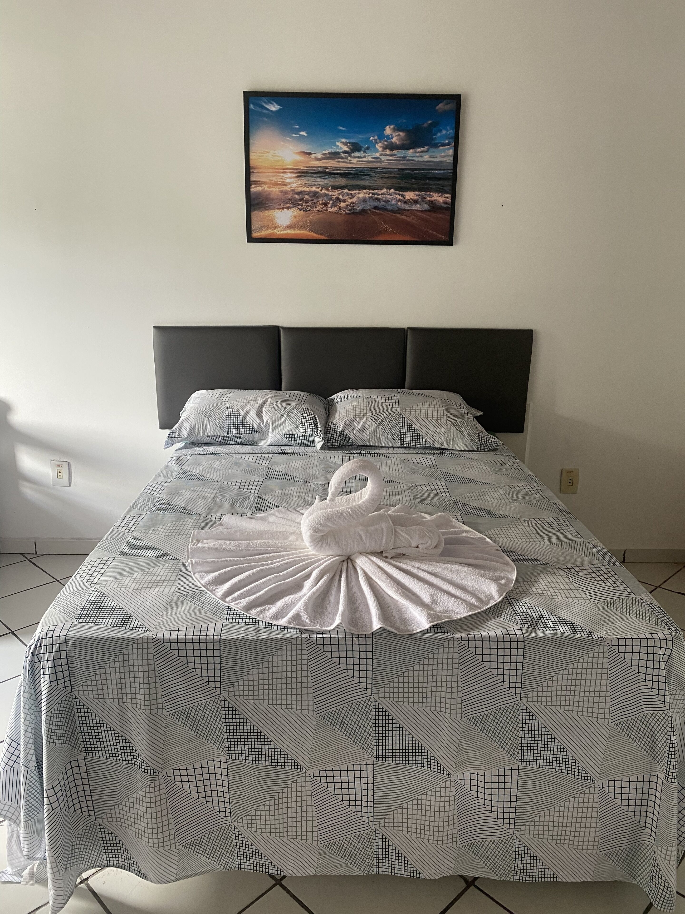 标准双人房, 1 间卧室 | 办公桌、免费 WiFi、床单