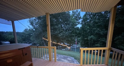 Perfect Waterfront Getaway With Covered Dock