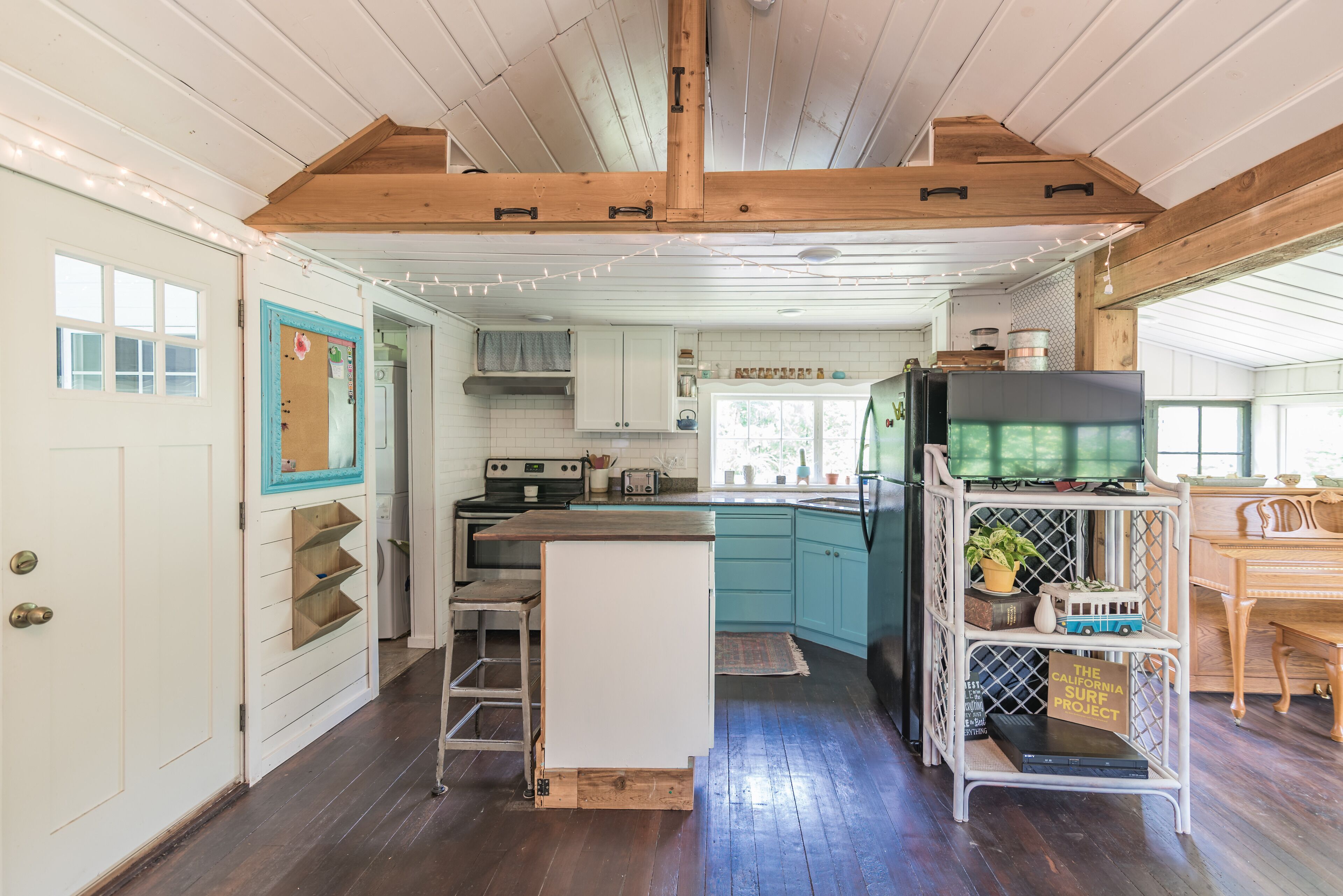 RIVERSIDE Cottage on the East Fork Lewis River