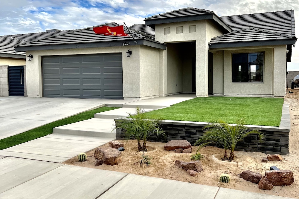 New Modern home w/RV access and Garage Access.
