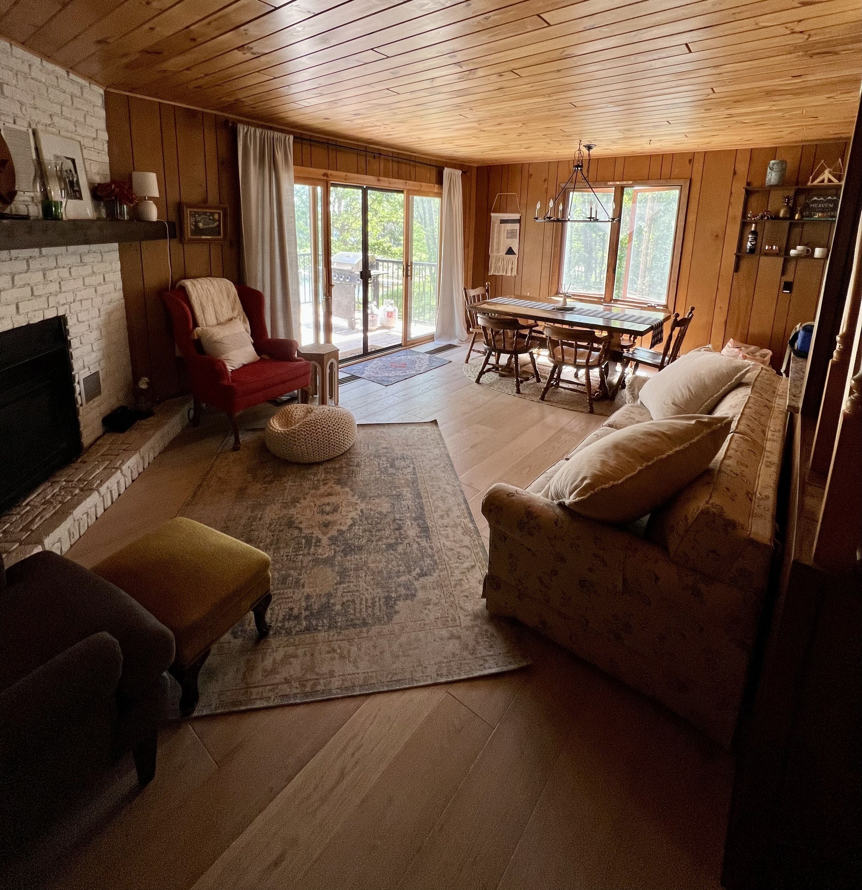 🌟 Welcome to your dream vacation at Lily Lake in Webb Lake, Wisconsin! 🌟