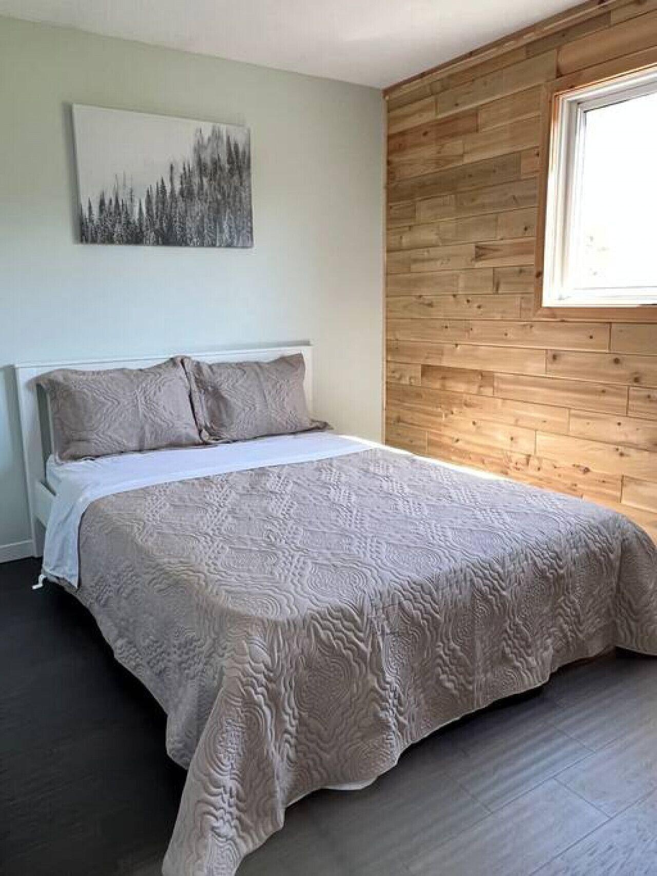 5 chambres, accès au Wi-Fi (inclus), literie fournie