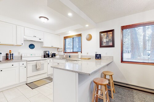 Delightful escape near downtown with shared pool/hot tub, rec room, & large deck