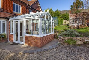 Exterior detail - The Garden Studio, Woodcombe (Minehead)