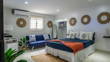 Habitación individual básica, 1 habitación, no fumadores | Edredones de plumas, decoración individual, mobiliario individual