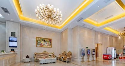 Vienna International Hotel Hunan Yiyang Nanxian Grand World Branch