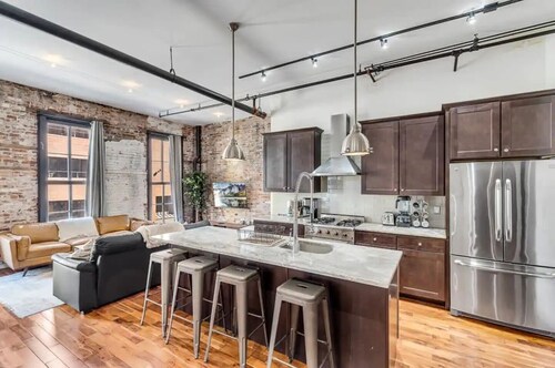 The Independence Suite Residence