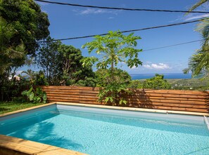 Piscine extérieure, piscine chauffée