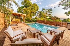 Piscine extérieure, piscine chauffée