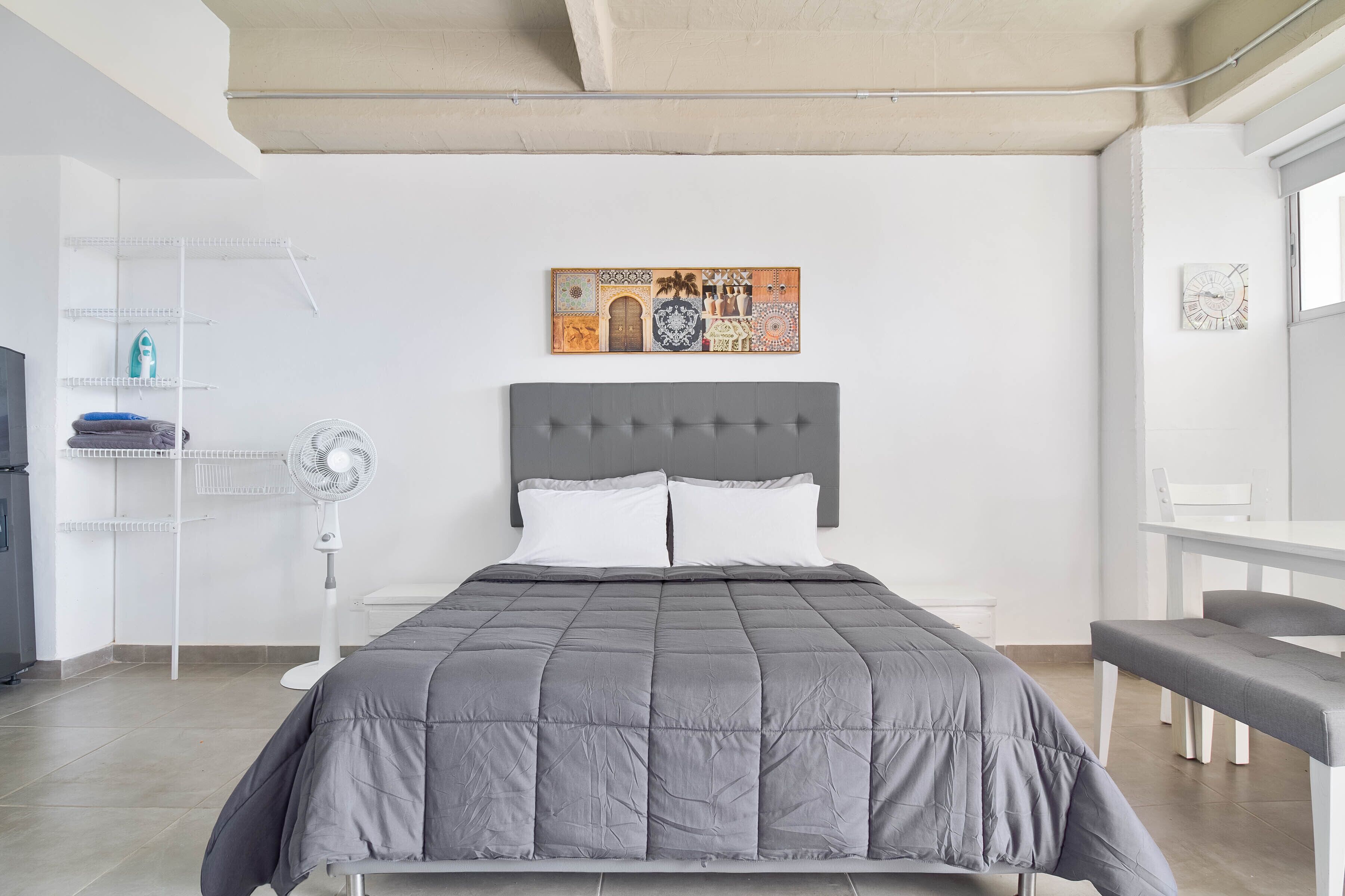 STUDIO APARTMENT PARQUE POBLADO 24 HOUR SEC