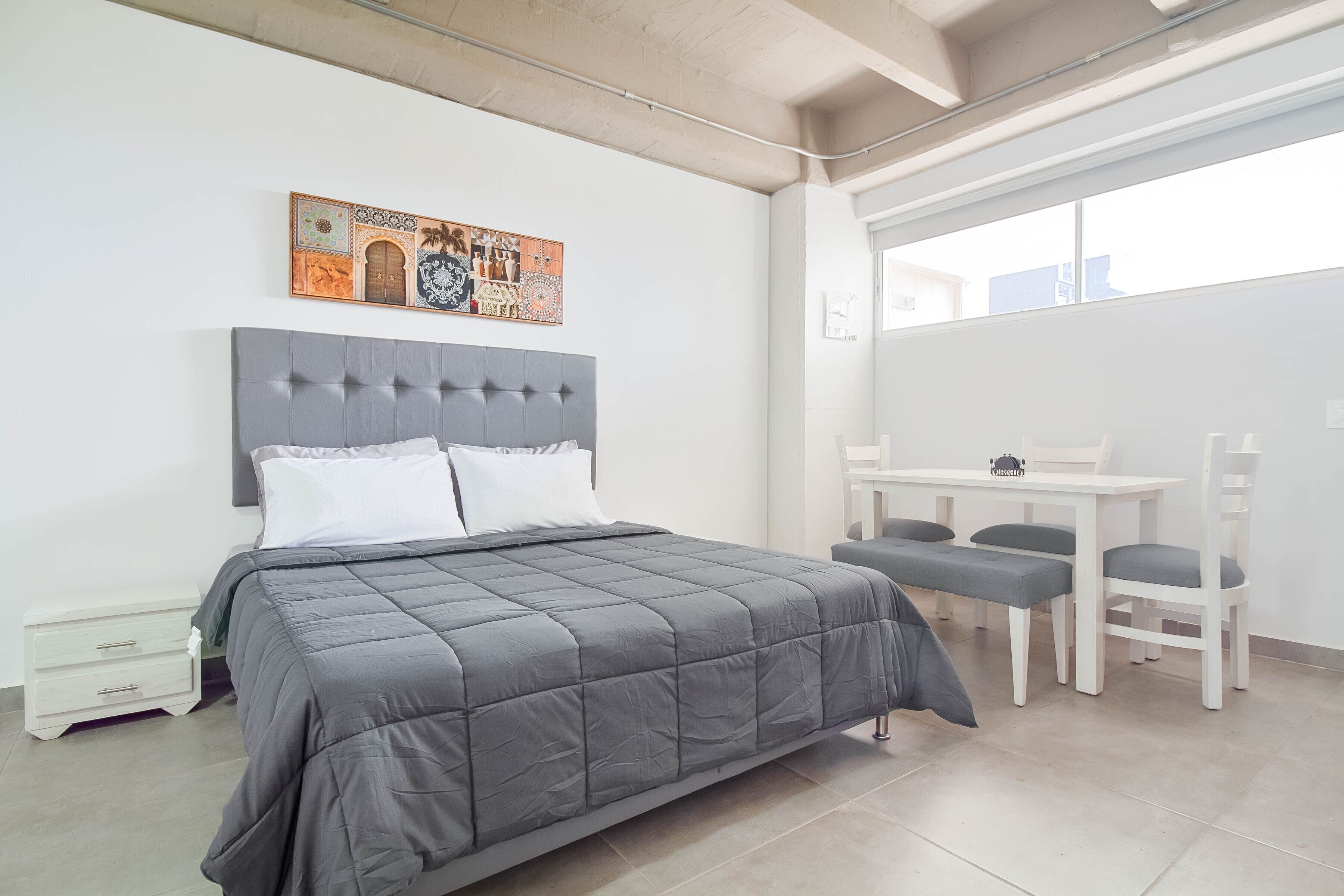 STUDIO APARTMENT PARQUE POBLADO 24 HOUR SEC