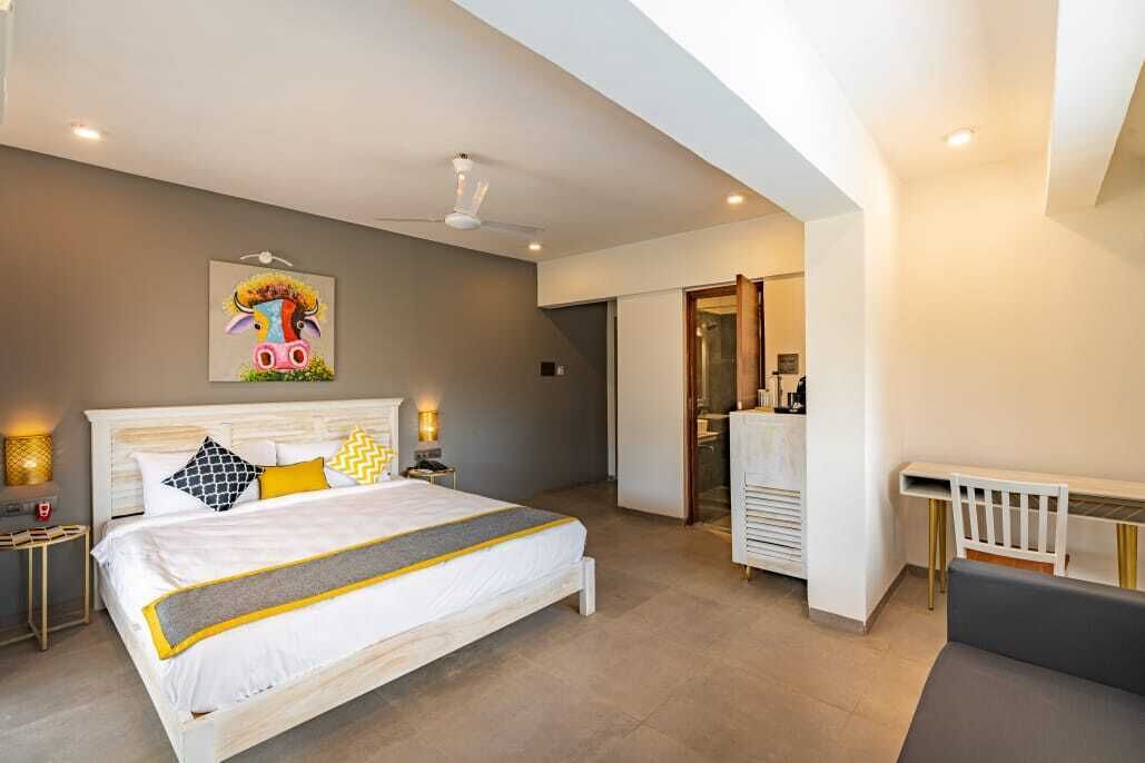Superior Quadruple Room | Desk, blackout curtains, soundproofing, free WiFi