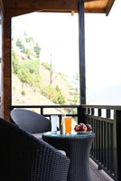 Executive Suite with Private Balcony | Beach/ocean view