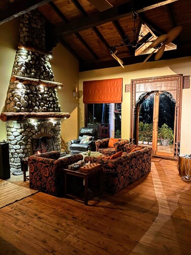 Luxury Villa in Quaint Village