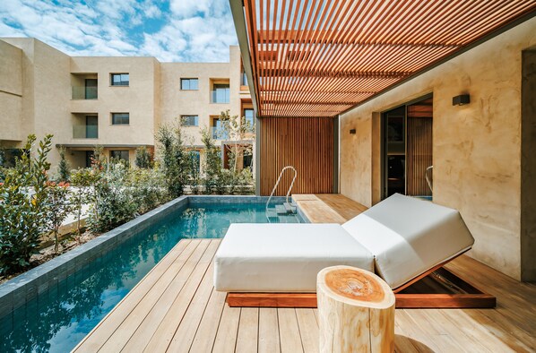 Moonflower Suite with Private Plunge Pool | Terrace/patio