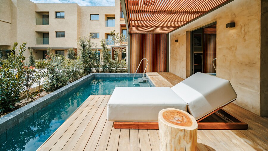 M Boutique Hotel - Designed for Adults