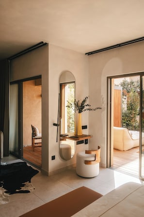 Mimosa Junior Suite | Living area