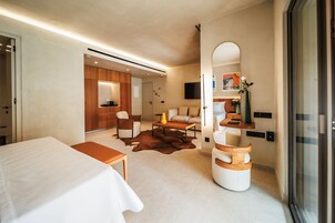 Biancheria da letto ipoallergenica, minibar, una cassaforte in camera