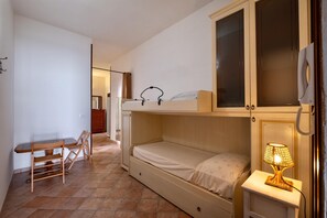 3 camere, ferro/asse da stiro, Wi-Fi, lenzuola