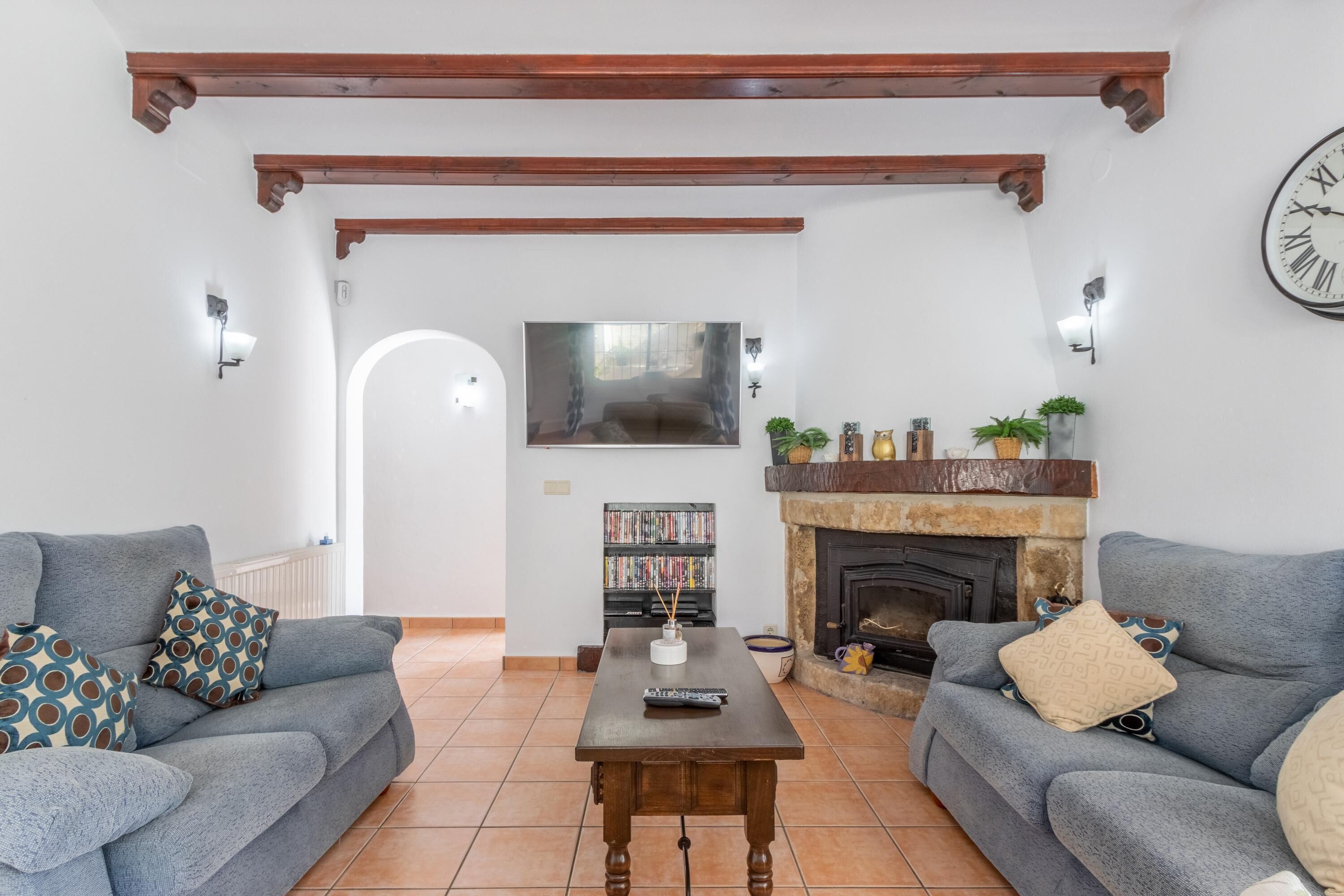 Villa Casa Rio with Garden, Pool & Wi-Fi