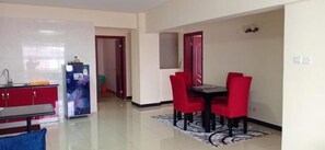 Dining - Stay.Plus Saphire Court Apartment (Nairobi)