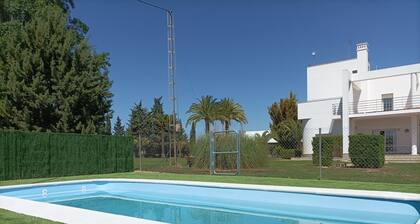 Finca Campo Viejo mit Garten, Terrasse und WLAN