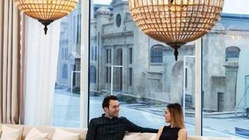 Sala de estar en el lobby