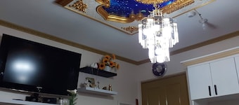 FULLY FURNISHED 2 BDR CONDO WITH UNLIMITED WIFI CABLE TV