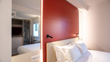 1 habitación, minibar y caja de seguridad en la habitación