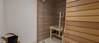 Luxury vacation studio near the Wadden Sea with its own private sauna.