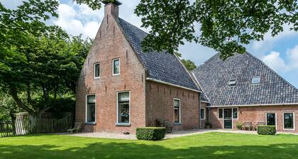 Luxury vacation studio near the Wadden Sea with its own private sauna.
