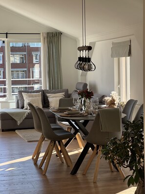 Dineren