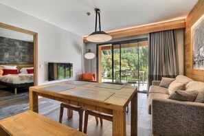 普通套房 | 私人廚房 | 電熱水壺、高腳椅、清潔用品