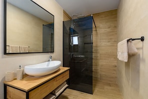 Bathtub - Villa Lea Nea (Istria - Žminj) (Žminj)