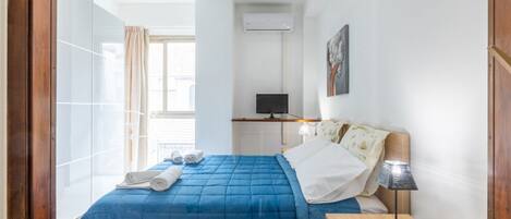 1 bedroom, iron/ironing board, WiFi