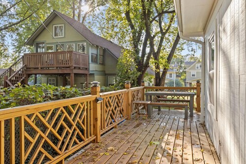 Charming Pet Friendly Tiny House Walkable to KC Streetcar