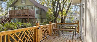 Charming Pet Friendly Tiny House Walkable to KC Streetcar