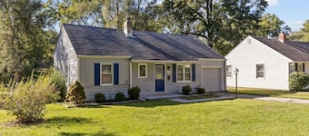 Jefferson St. Cottage - Large Home w/ Fenced Yard