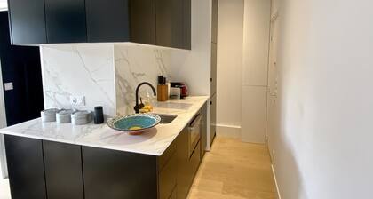 LA BAULE CHARMANT STUDIO 50m from the beach