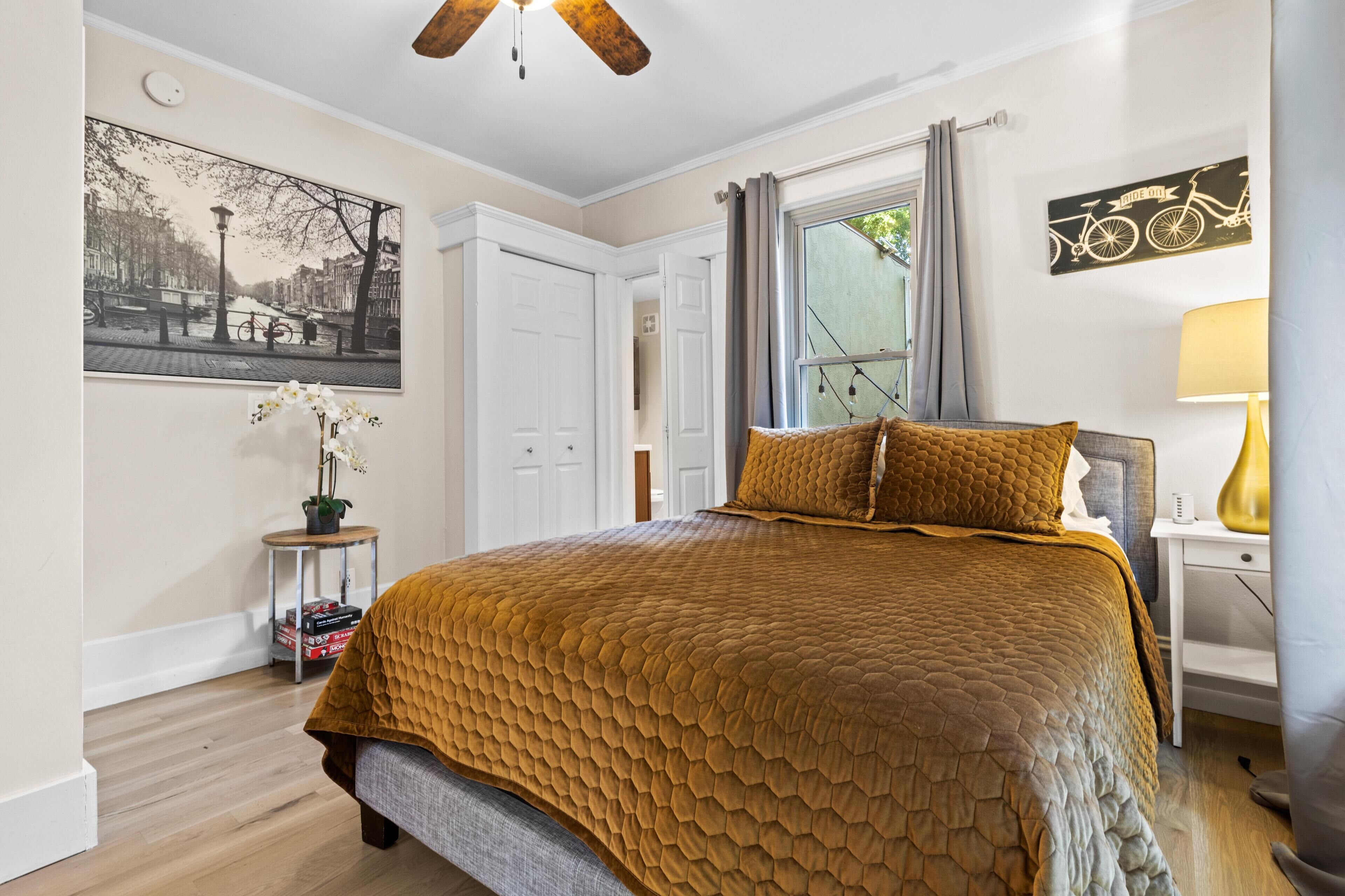 Westport Oasis - Game Room and Private Hot Tub!