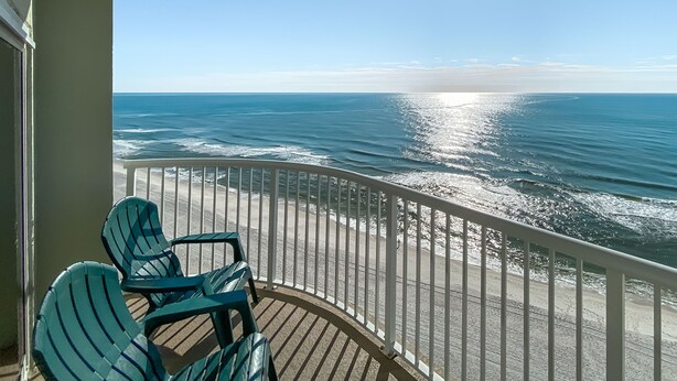 A balcony with a view of the ocean and beach. - Tradewinds-1304-Top Floor Beachfront - Heated Outdoor Pool (Orange Beach)