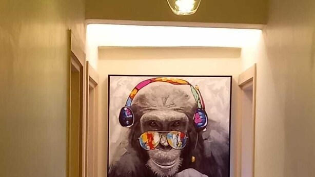 Gambar tidak terklasifikasi, 1 dari 14, tombol