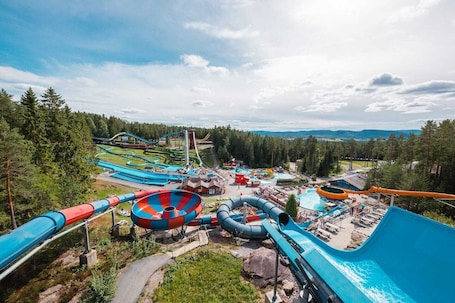 Pool. Sun cabin. Fantastic location! Cabin for rent in Skrim!